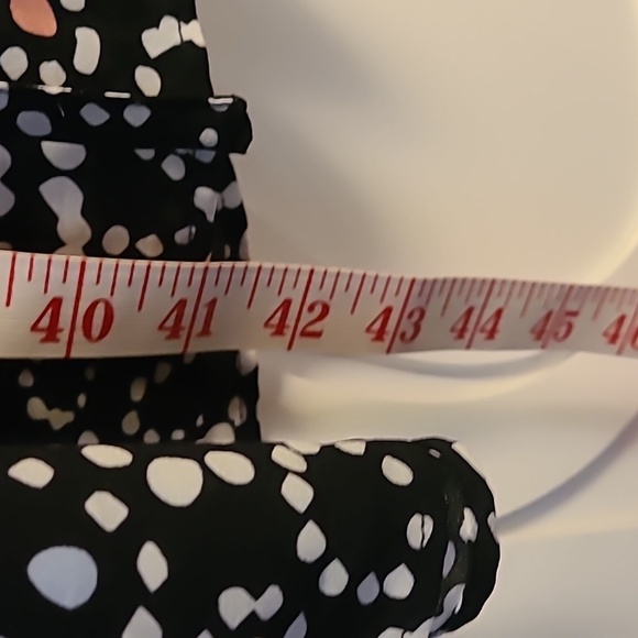 EUC In Every Story Dress - 22 - Picture 4 of 16